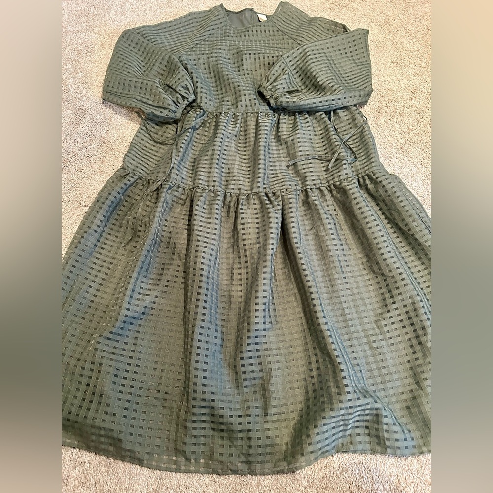 H&M midi dress, XS (runs big)
